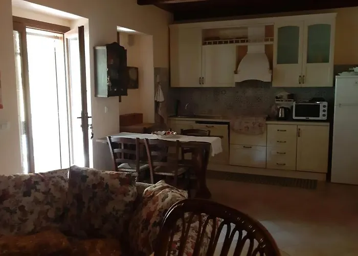 Апартаменты La Casa Di Linda Rocca di Botte